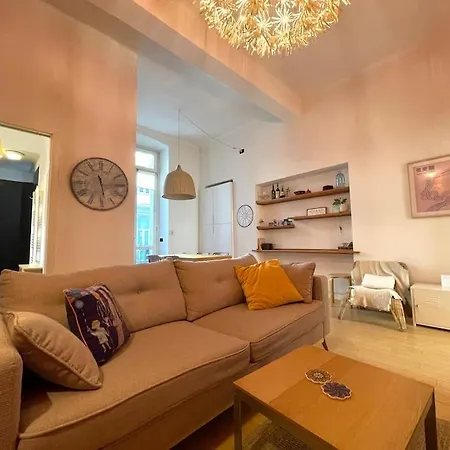 Apartment Maison Garibaldi!
